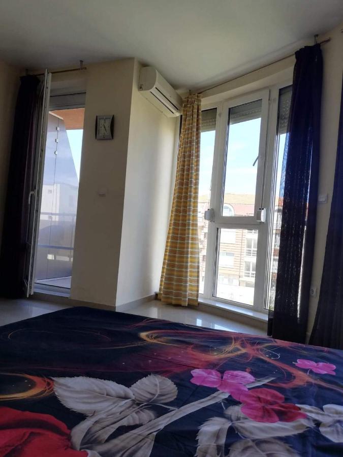 Студио Lozenets Bagian luar foto